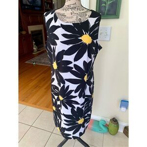 RONNI NICOLE Sleeveless Floral Print Dress